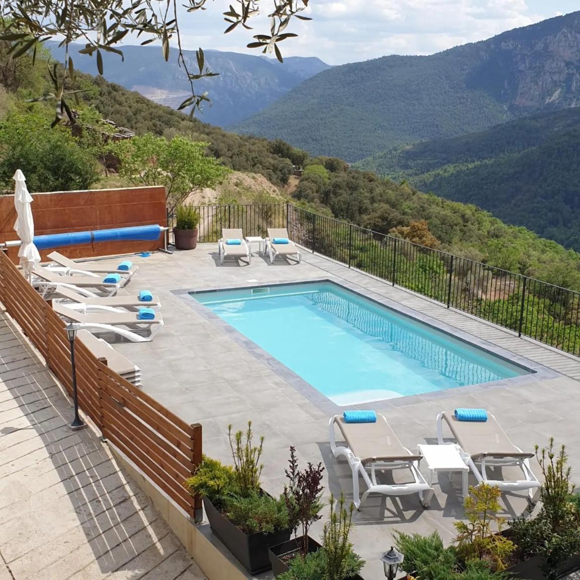 Cabanas De Les Flors Gramós Εξωτερικό φωτογραφία